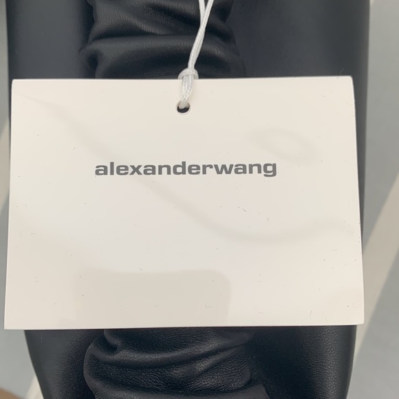 Alexander Wang - Leather Ruched Handle Bag - Picture 5 of 9